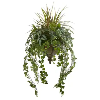 Искусственное растение из плюща и зелени в подвесной металлической чаше