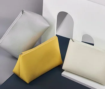 DHL30pcs Дизайнерский стиль PU треугольной формы, большие водонепроницаемые переносные дорожные сумки для макияжа